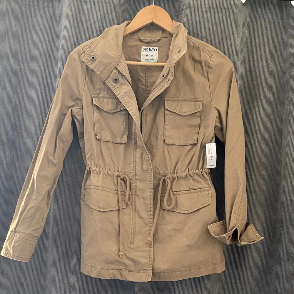 Old Navy Tan Utility Jacket for Women - Picture 4 of 7